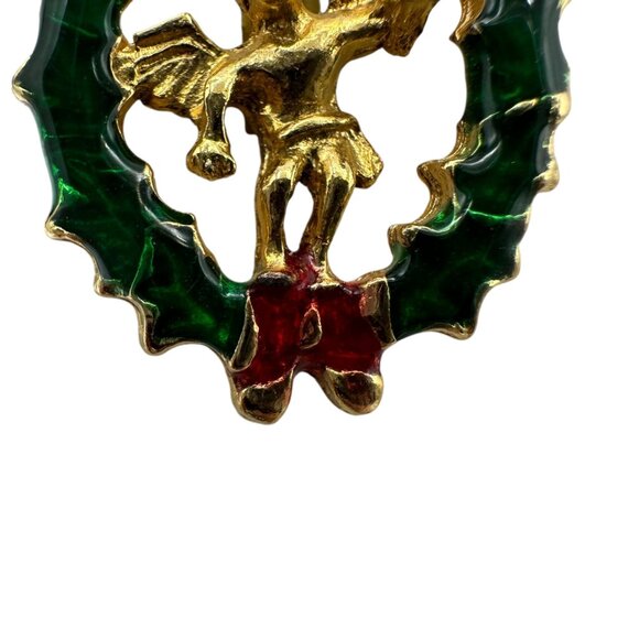 Vintage Christmas Cherub Angel Wreath Brooch Gold Tone Red Green Enamel - Picture 3 of 9